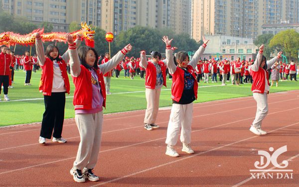 南昌現(xiàn)代外國(guó)語(yǔ)學(xué)校第22屆運(yùn)動(dòng)會(huì)剪影（十五）